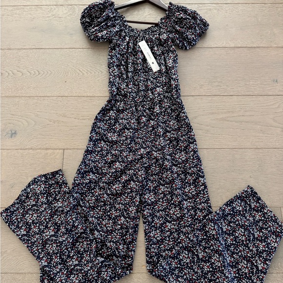 Aqua Pants - NWT Aqua Bloomingdale's Floral On or Off the Shoulder Romper Pantsuit Size XS